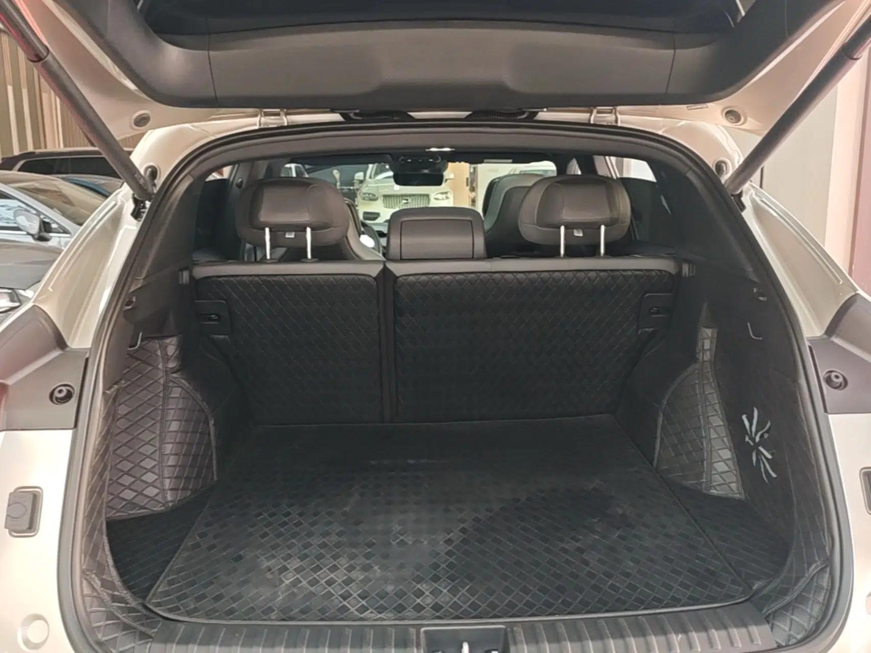 Lynk & Co 08 EM-P 2023 120km Long-Range Pro — миниатюра 22