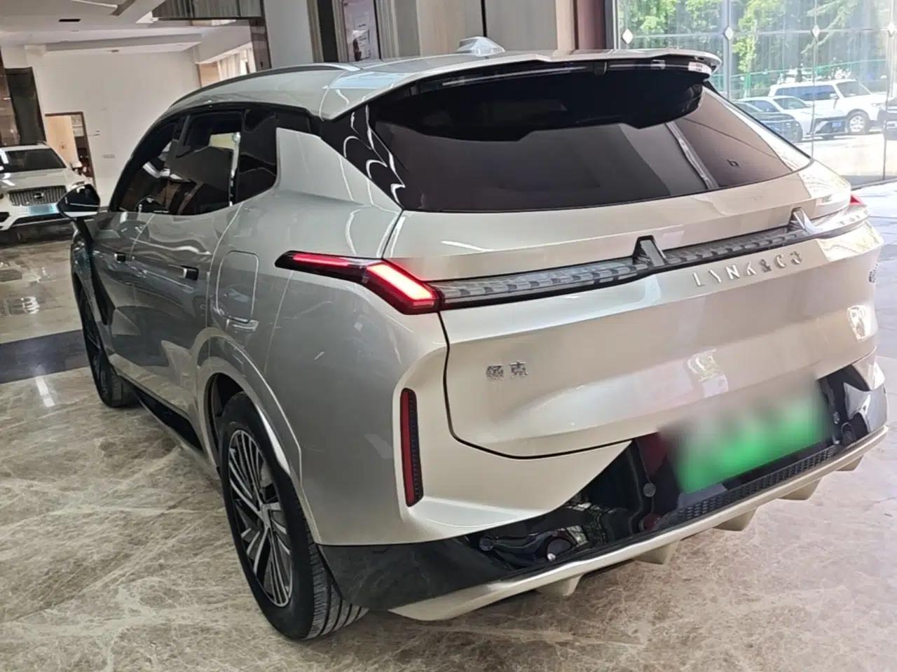 Lynk & Co 08 EM-P 2023 120km Long-Range Pro — миниатюра 4
