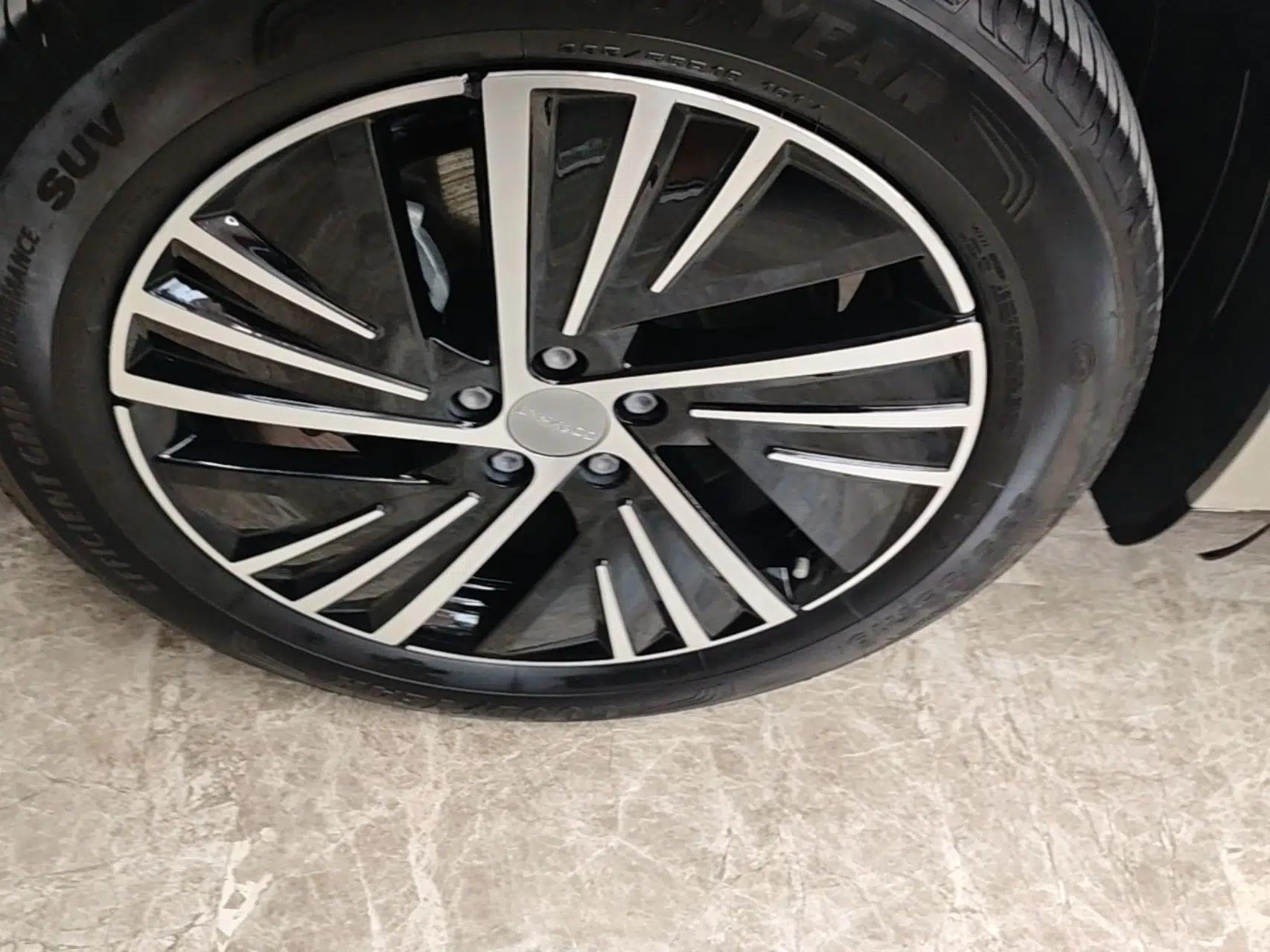 Lynk & Co 08 EM-P 2023 120km Long-Range Pro — миниатюра 10