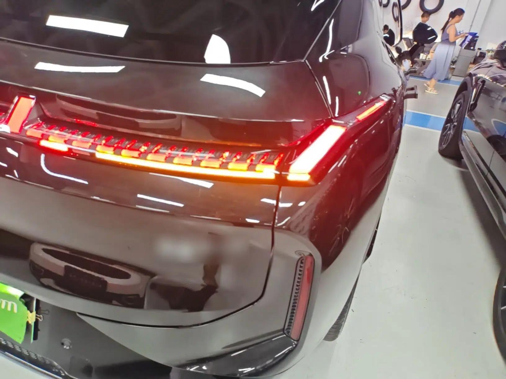 Lynk & Co 08 EM-P 2023 120km Long-Range Halo — миниатюра 9