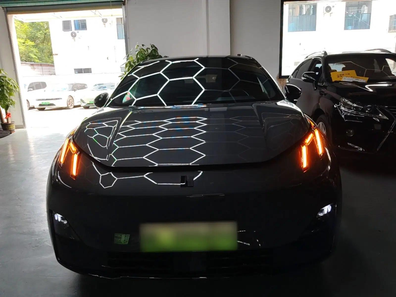 Lynk & Co Z20 2025 530 km Range Rear-Wheel Drive Max — миниатюра 2