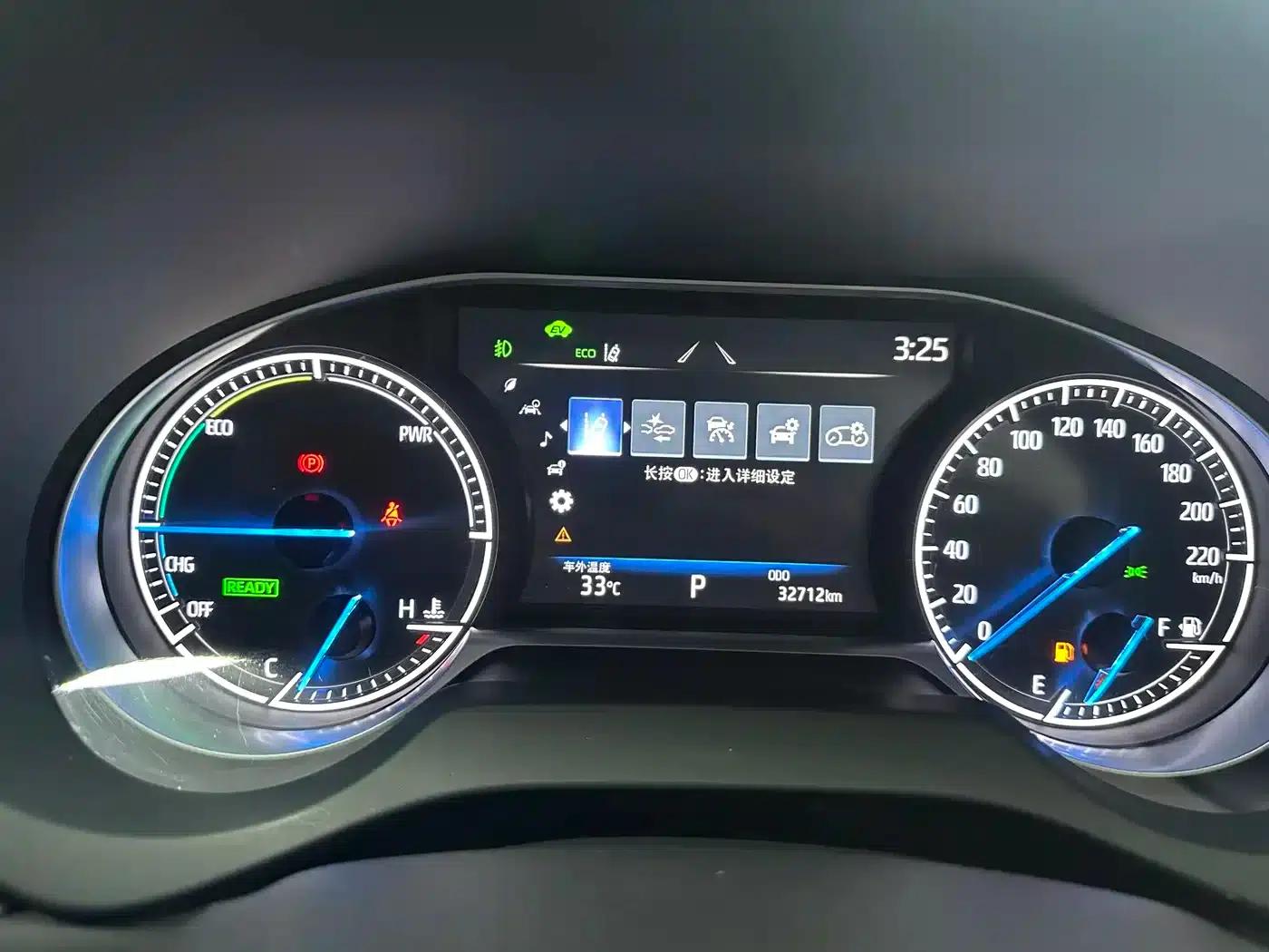 Venza 2023 2.5L Intelligent Hybrid Dual Engine 2WD Luxury Edition — миниатюра 16