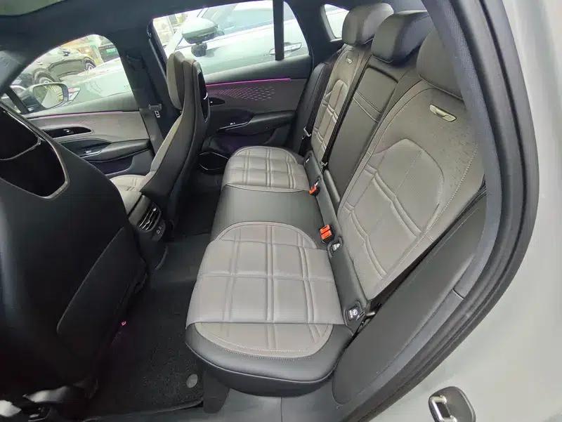 Hongqi EH7 2024 760 Pro+ AWD Edition — миниатюра 9