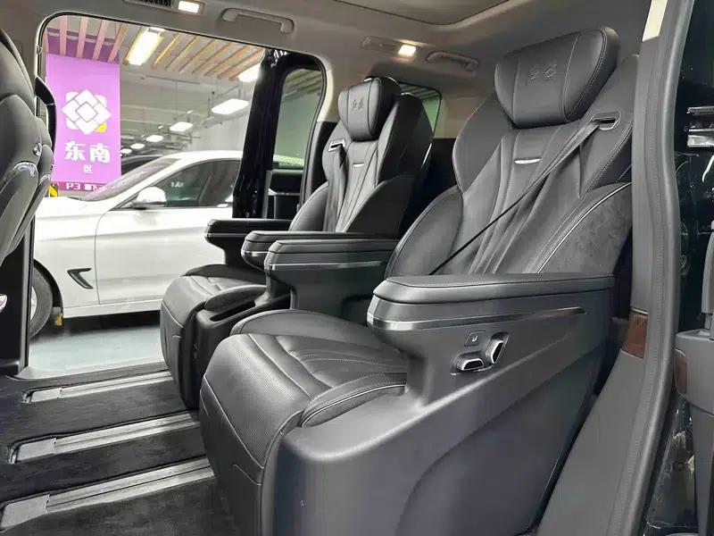 Hongqi HQ9 2022 Intelligent Flagship Edition — миниатюра 10