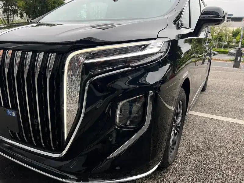 Hongqi HQ9 PHEV 2026 AWD Luxury Edition — миниатюра 10
