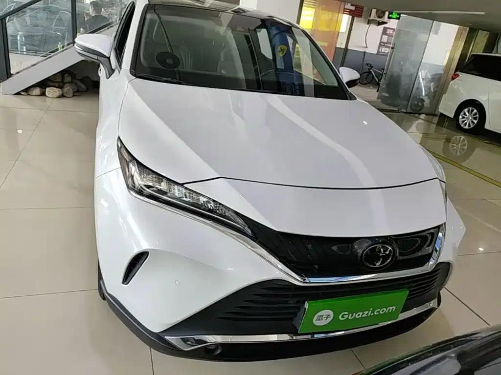 HARRIER 2022 2.0L CVT 2WD Luxury Edition — миниатюра 3