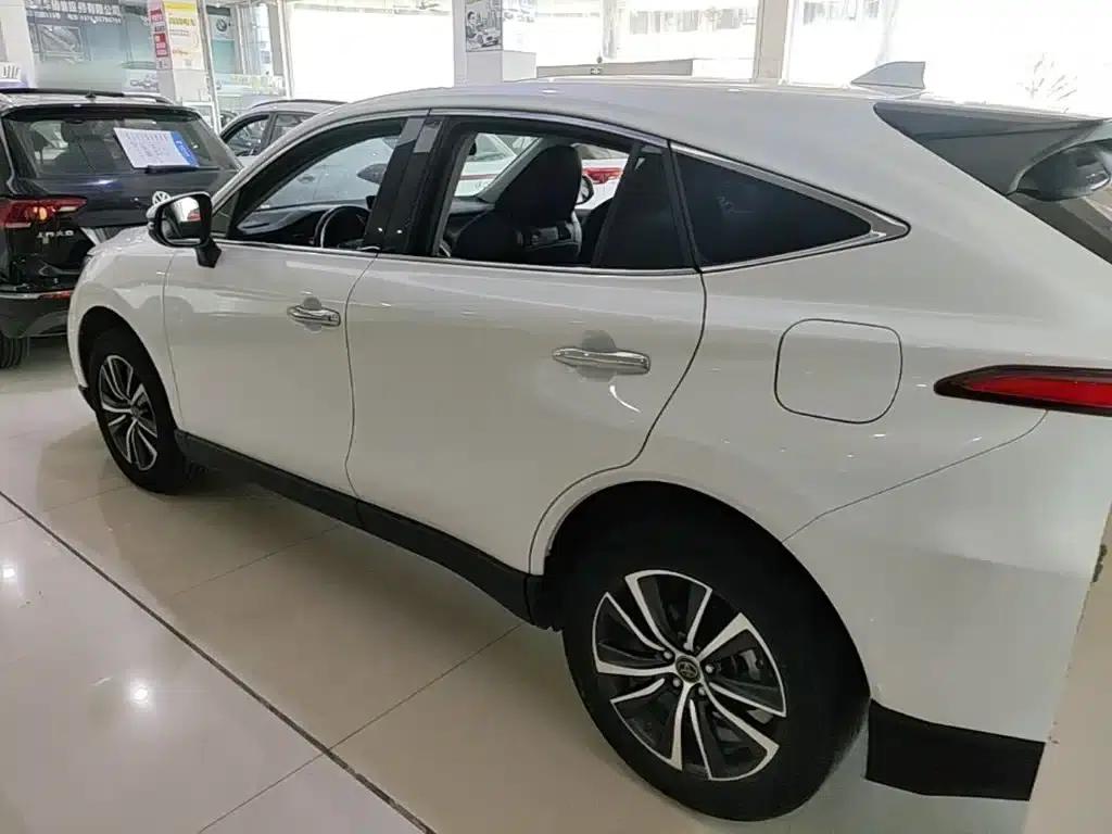 HARRIER 2022 2.0L CVT 2WD Luxury Edition — миниатюра 5