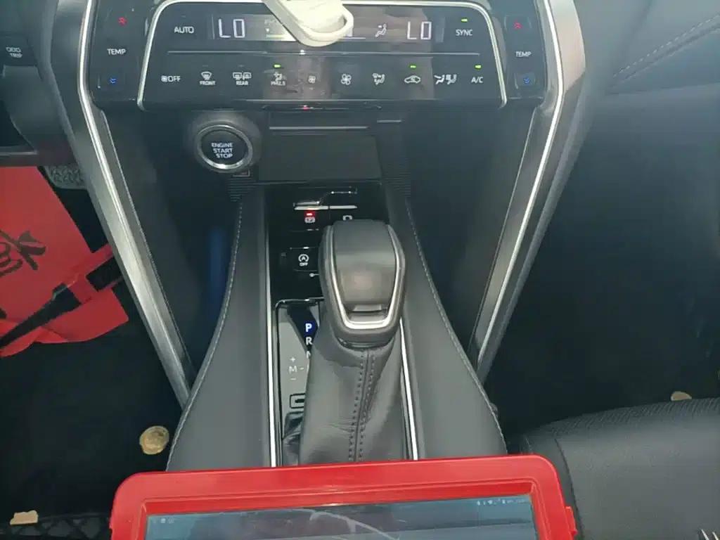 HARRIER 2023 2.0L CVT 2WD Premium Edition — миниатюра 11