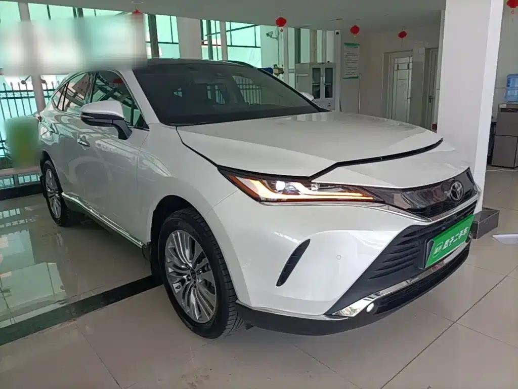 HARRIER 2023 2.0L CVT 2WD Premium Edition — миниатюра 23