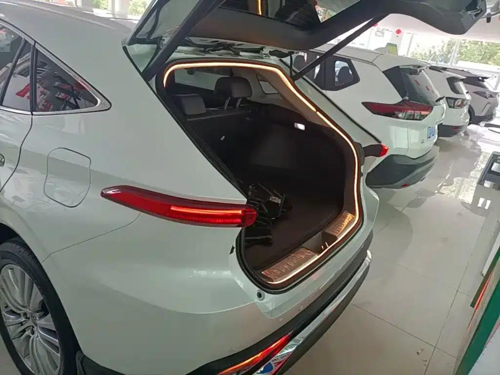 HARRIER 2023 2.0L CVT 2WD Premium Edition — миниатюра 4