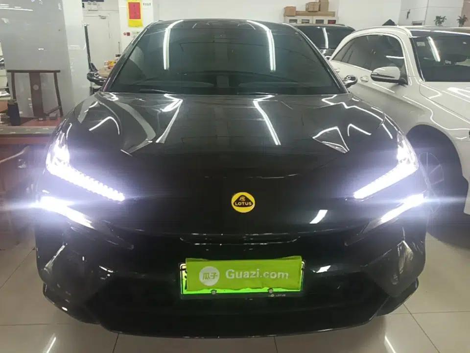 Lotus ELETRE 2025 Model Lotus First-Limited Edition — миниатюра 2