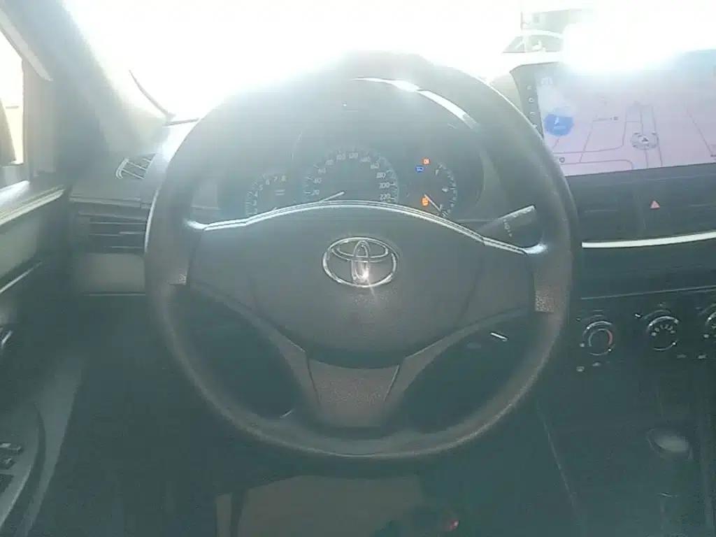 YARiS L 2017 1.5E CVT Dynamic Edition — миниатюра 11