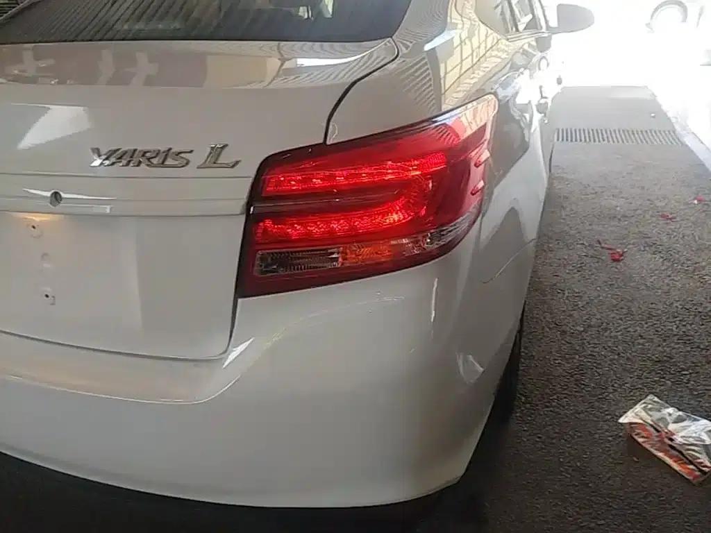 YARiS L 2017 1.5E CVT Dynamic Edition — миниатюра 8
