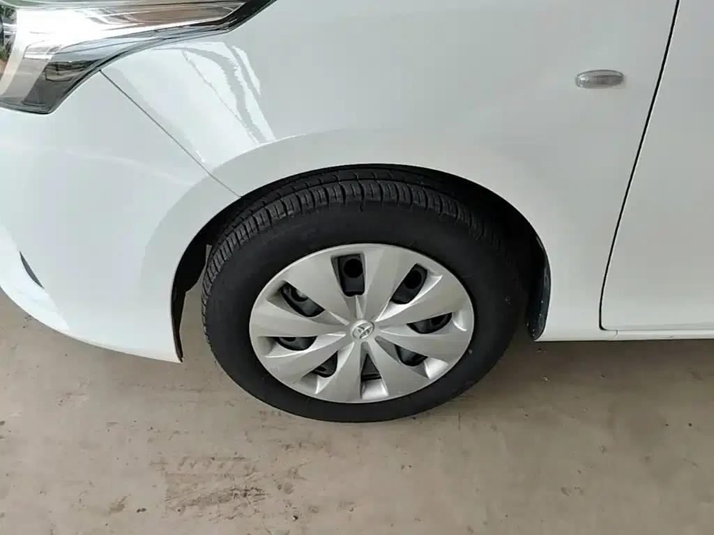 YARiS L 2017 1.5E CVT Dynamic Edition — миниатюра 23