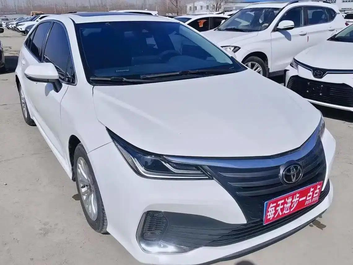 2021 Avalon 2.0L Luxury Edition — миниатюра 3