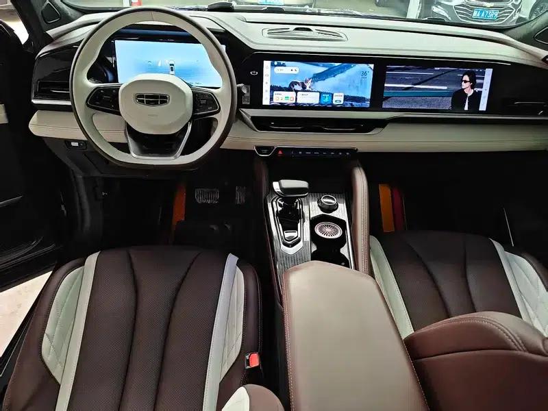 Geely Xingyue L 2024 2.0TD High-Power Automatic Two-Wheel Drive Cloud Edition — миниатюра 7