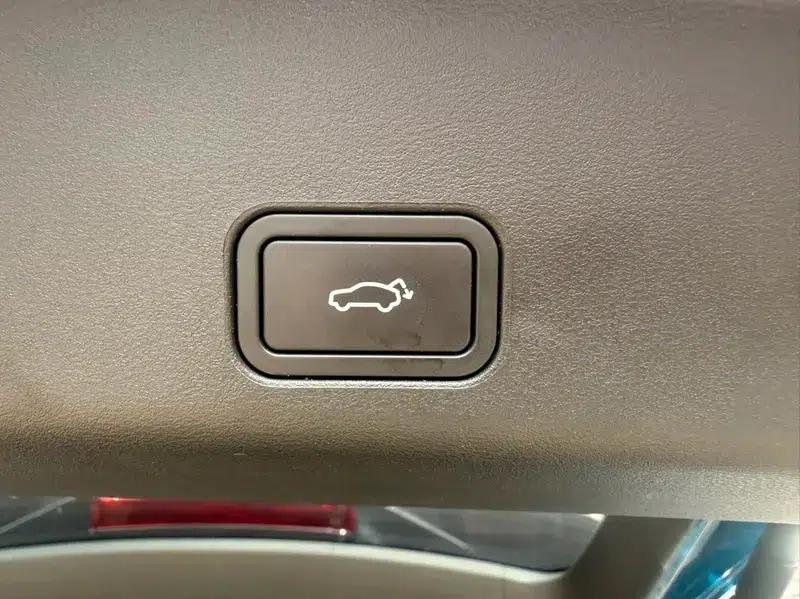Geely Xingyue L 2024 2.0TD High-Power Automatic Two-Wheel Drive Cloud Edition — миниатюра 12