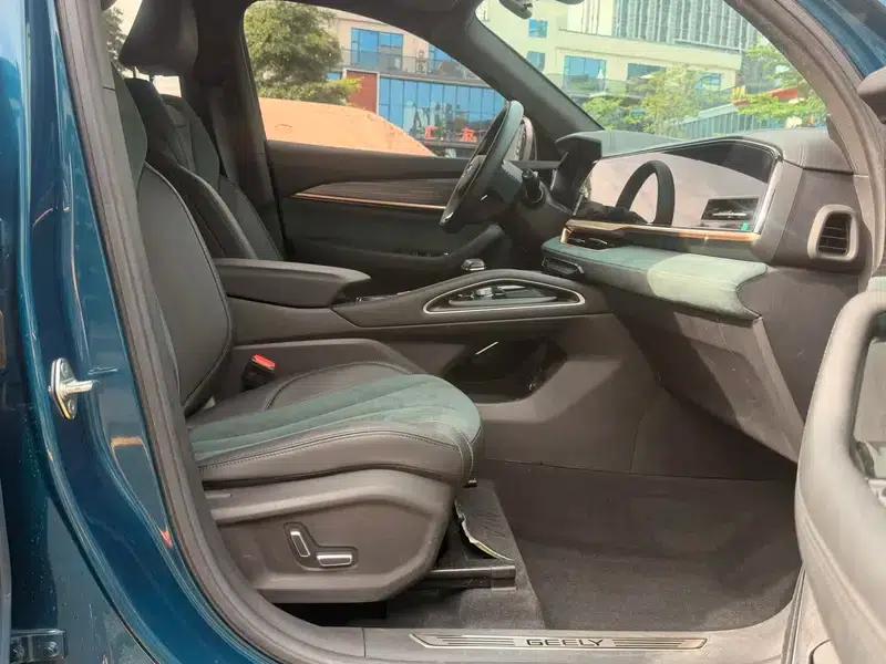 Geely Xingyue L 2024 2.0TD High-Power Automatic Two-Wheel Drive Cloud Edition — миниатюра 26