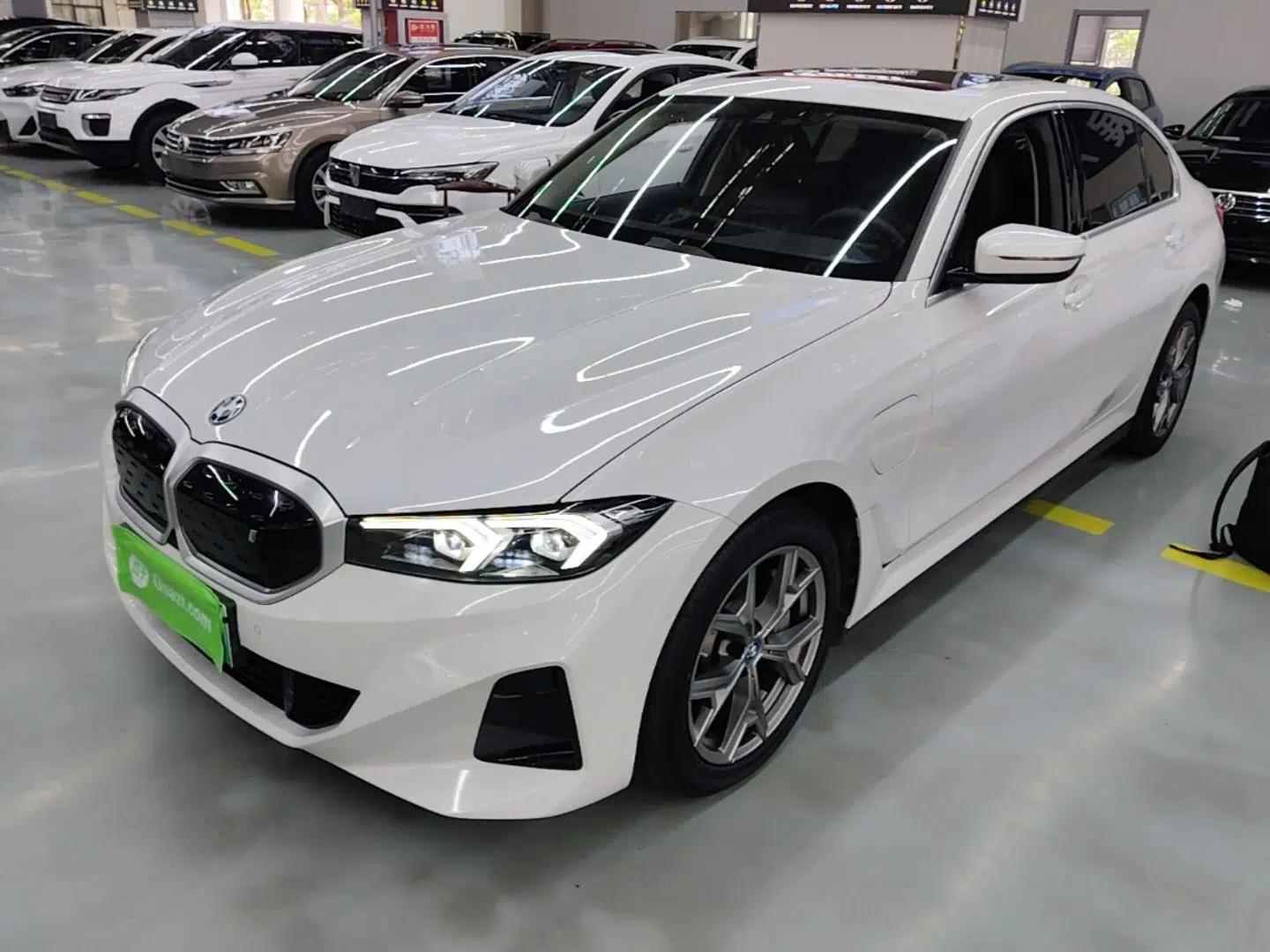 BMW i3 2022 eDrive 35 L — миниатюра 1