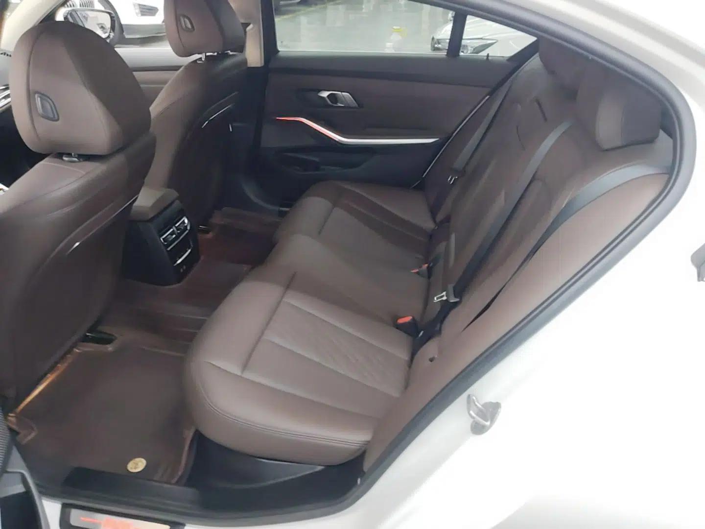 BMW i3 2022 eDrive 35 L — миниатюра 20