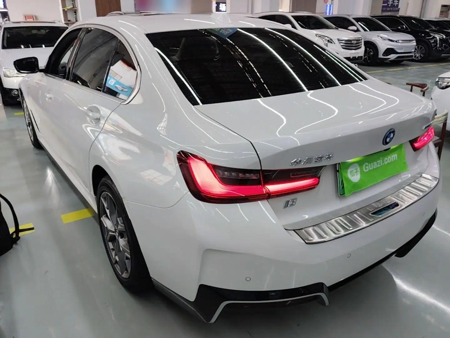 BMW i3 2022 eDrive 35 L — миниатюра 4