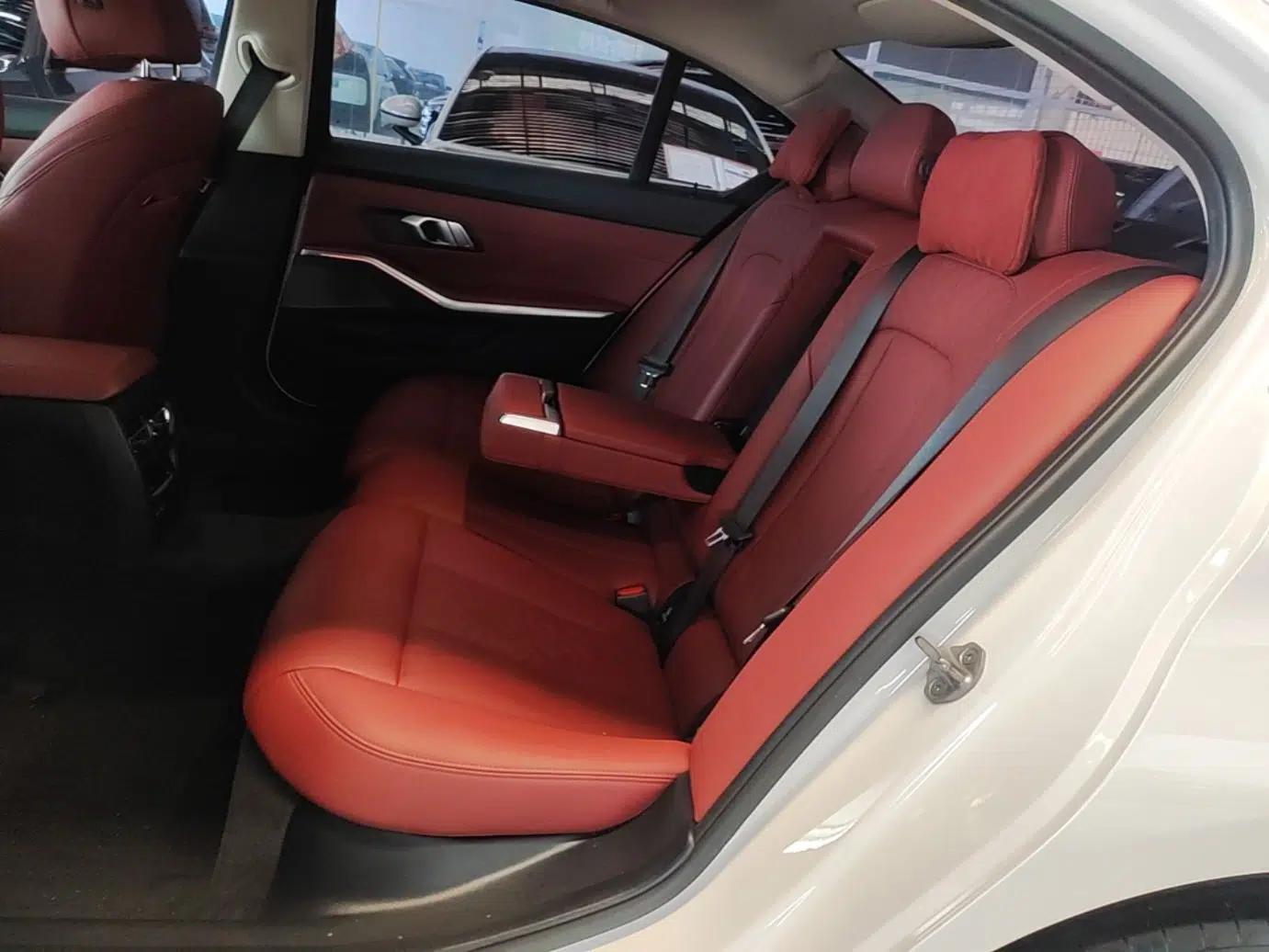 BMW i3 2025 eDrive 35 L — миниатюра 25