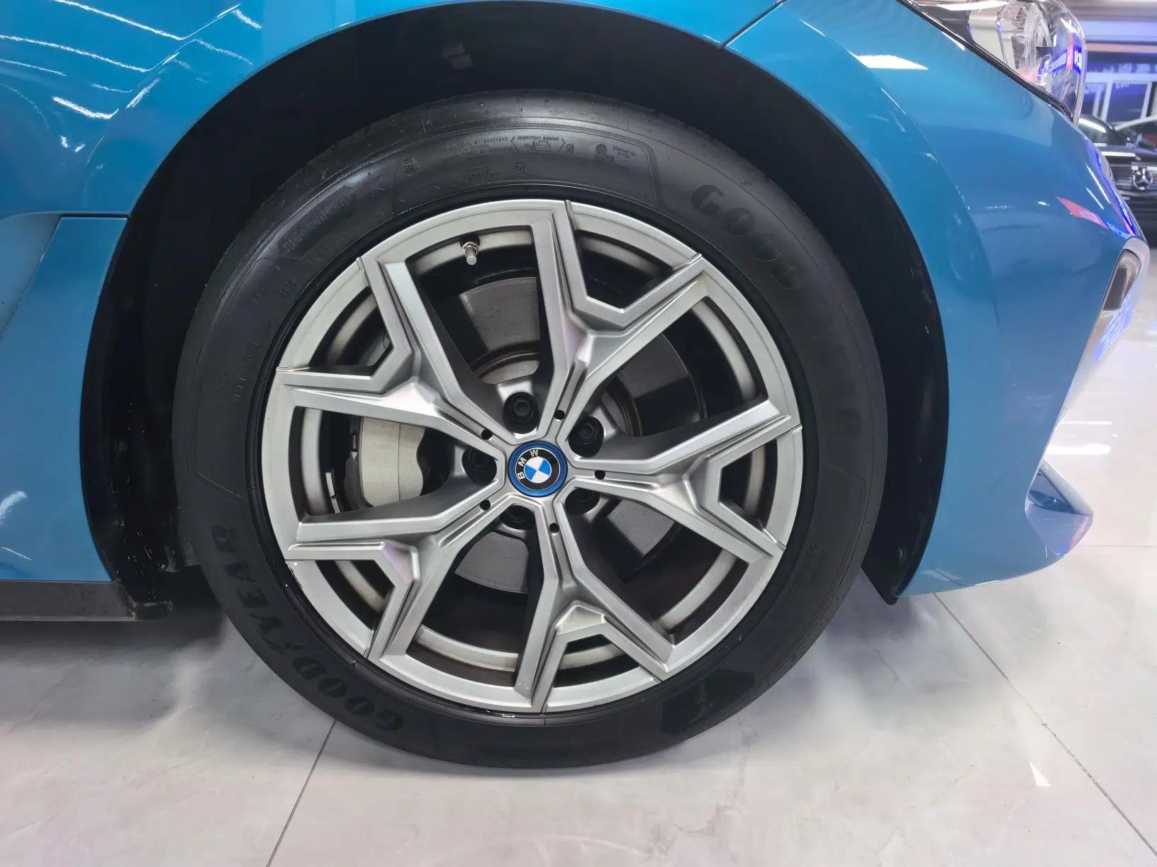 BMW i3 2024 eDrive 35 L — миниатюра 7