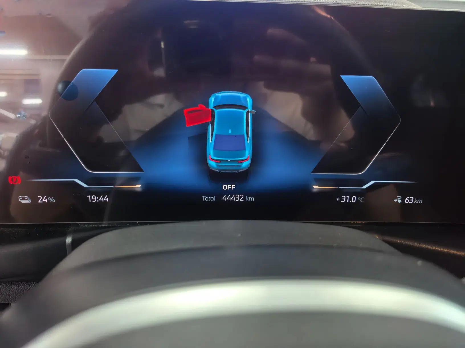 BMW i3 2024 eDrive 35 L — миниатюра 8
