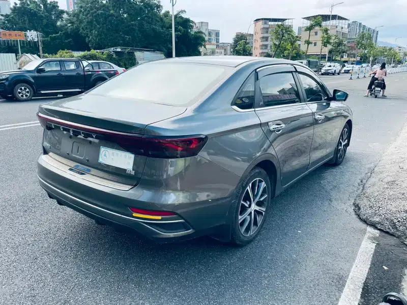 Geely Emgrand 2022 4th Generation 1.5L CVT Premium — миниатюра 5