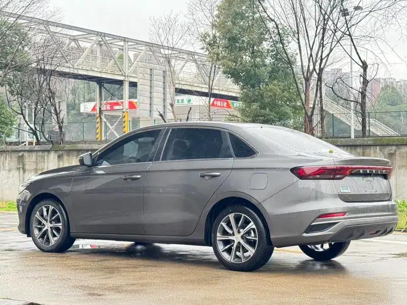 Geely Emgrand 2022 4th Generation 1.5L CVT Elite — миниатюра 4