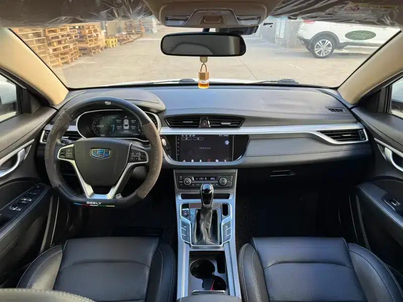 Geely Emgrand 2018 1.5L CVT Upward Connected Edition — миниатюра 7