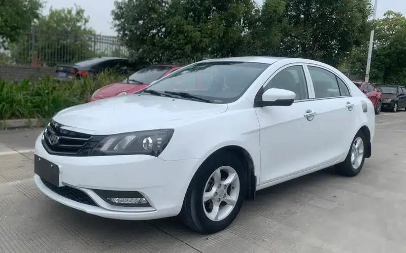 Geely Emgrand 2014 Sedan 1.5L Manual Fashion Edition — миниатюра 1