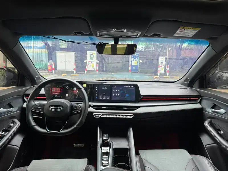 Binrui 2022 Model Binrui COOL 1.5T DCT Electric Edition — миниатюра 9