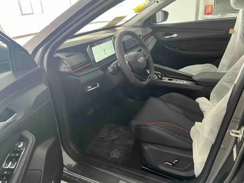 Binrui 2024 Model Binrui COOL 1.5T DCT Dragon Edition — миниатюра 11