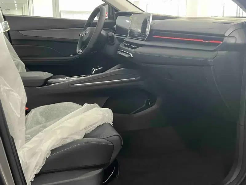 Binrui 2024 Model Binrui COOL 1.5T DCT Dragon Edition — миниатюра 9