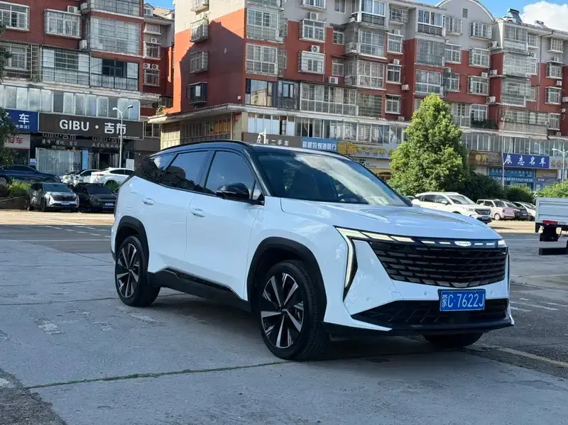 Geely Boyue L 2023 1.5TD DCT Premium Edition — миниатюра 3