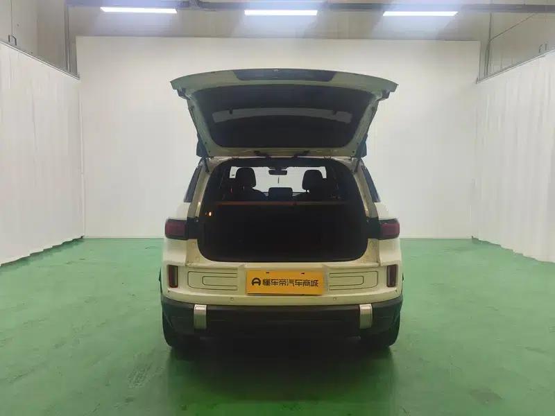 Geely ICON 2023 1.5TD Chocolate Edition — миниатюра 20