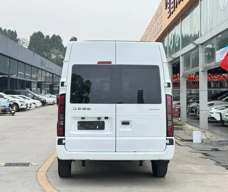 Fushun 2023 2.0T Manual Diesel Short Wheelbase Mid-Roof Commercial Multi-Purpose Passenger Van (6 Seats) — миниатюра 5