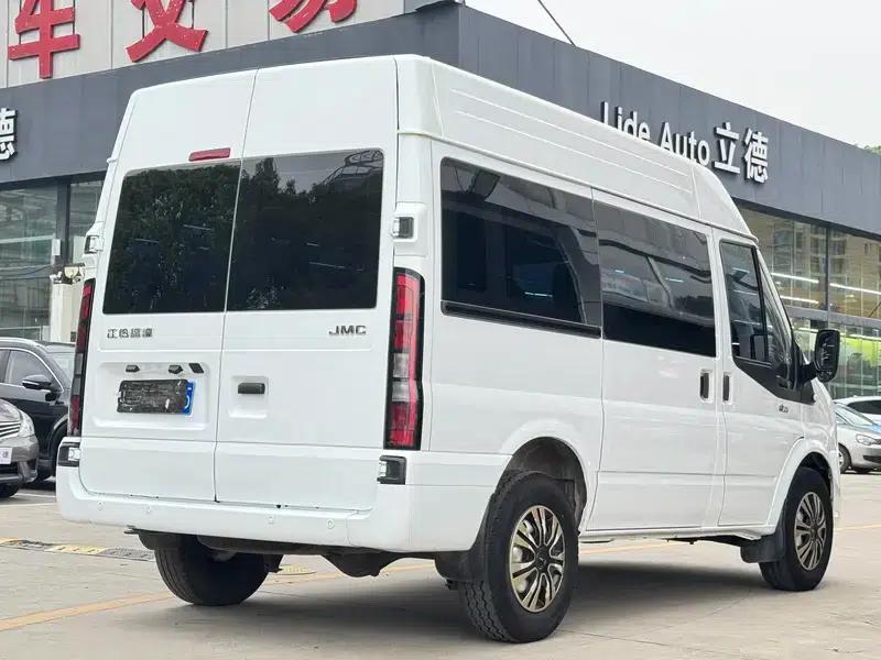 Fushun 2023 2.0T Manual Diesel Short Wheelbase Mid-Roof Commercial Multi-Purpose Passenger Van (6 Seats) — миниатюра 6