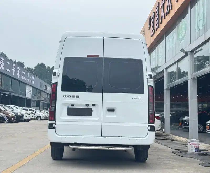 Fushun 2023 2.0T Manual Diesel Mid-Wheelbase Mid-Roof Commercial Multi-Purpose Passenger Van (7 Seats) — миниатюра 5