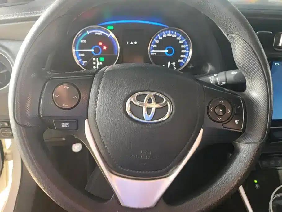Corolla Hybrid E+ 2019 1.8L E-CVT Leading Edition — миниатюра 15