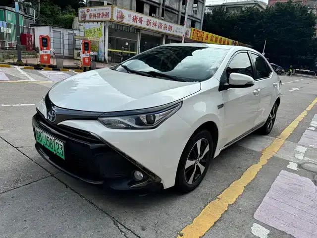 Levin Hybrid E+ 2019 1.8PH GS E-CVT Elite Sunroof Edition