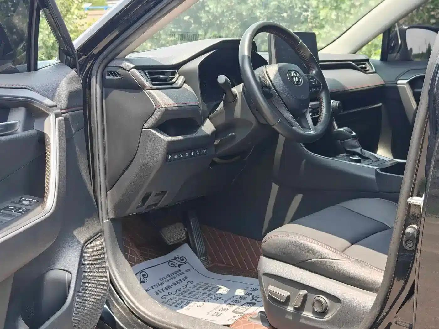 Highlander New Energy 2021 High-Performance Edition 2.5L AWD Exhilarating Version — миниатюра 8
