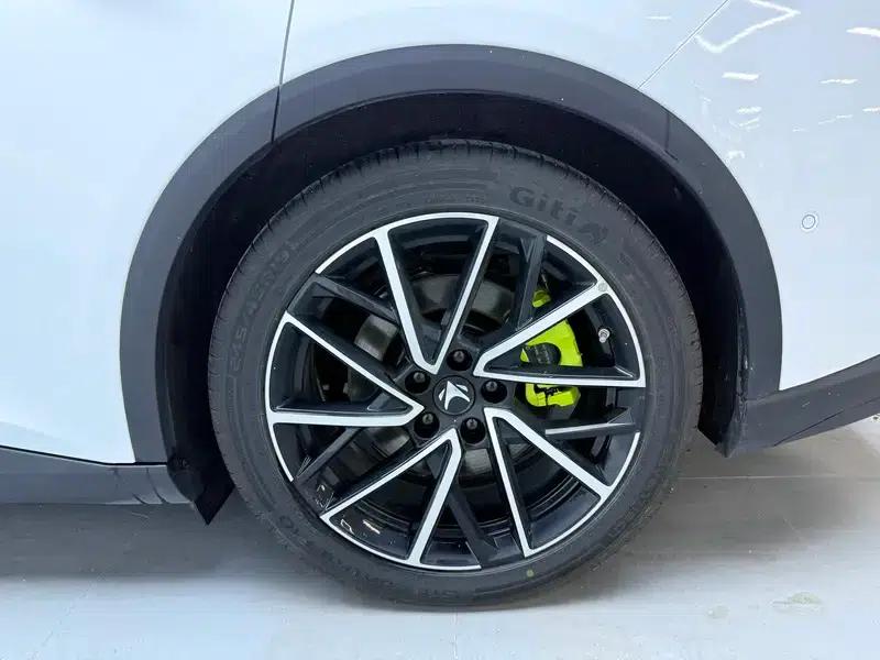 Jihu Alphard S5 2025 Model 560MAX 185kW — миниатюра 9