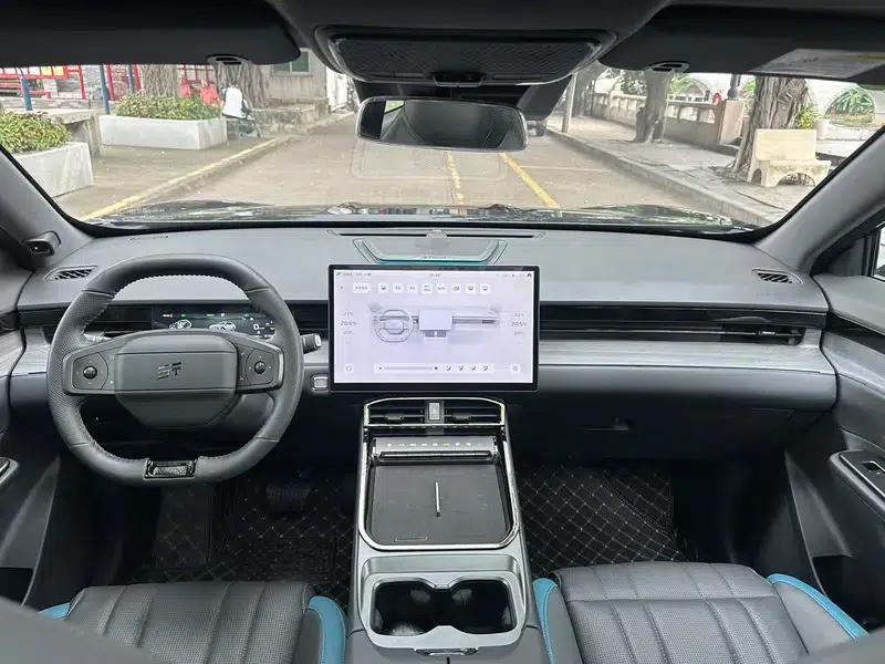 Jetour Mountain & Sea L6 2024 1.5TD DHT ULTRA — миниатюра 18