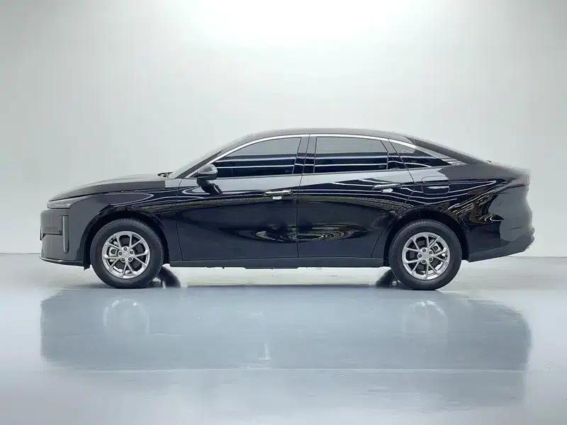 Galaxy L6 2025 1.5 EM-i DHT 60KM Starter Edition — миниатюра 4