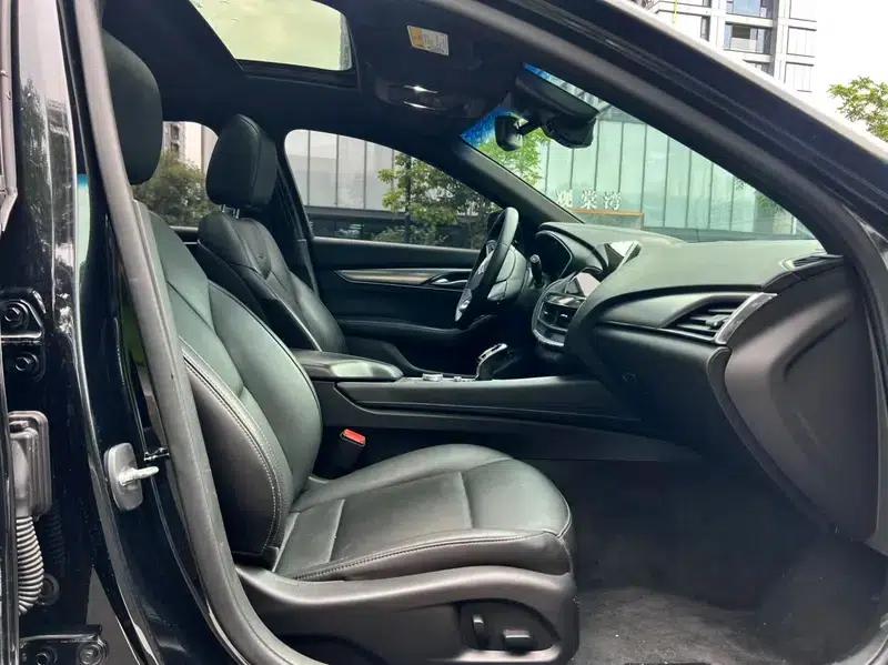 2022 Cadillac CT5 28T Luxury — миниатюра 12