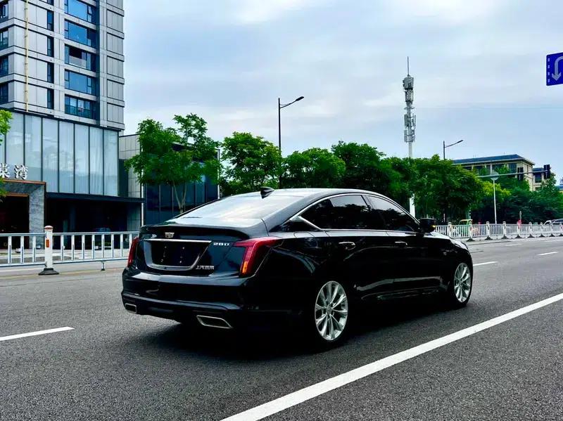 2022 Cadillac CT5 28T Luxury — миниатюра 6