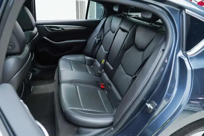 2022 Cadillac CT5 28T Luxury Standard Edition — миниатюра 14
