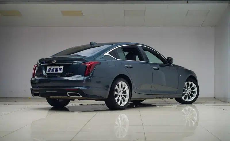 2022 Cadillac CT5 28T Luxury Standard Edition — миниатюра 4
